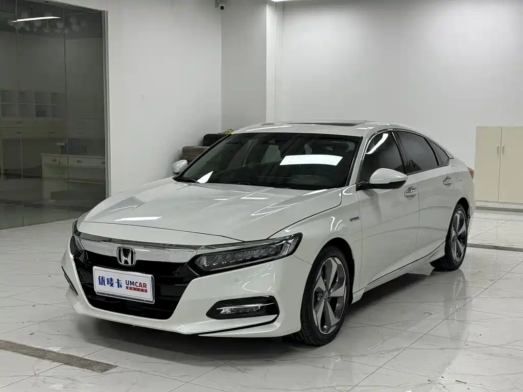 Honda Accord 2021 — фото 1