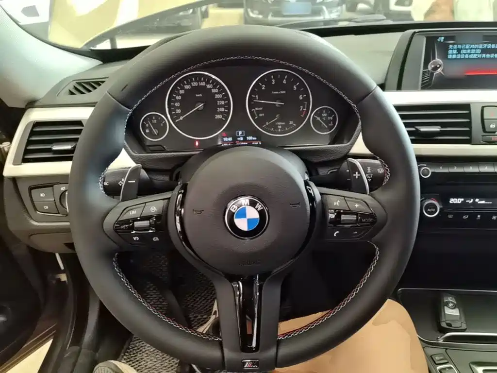 BMW 3 Series GT 2016 — фото 11