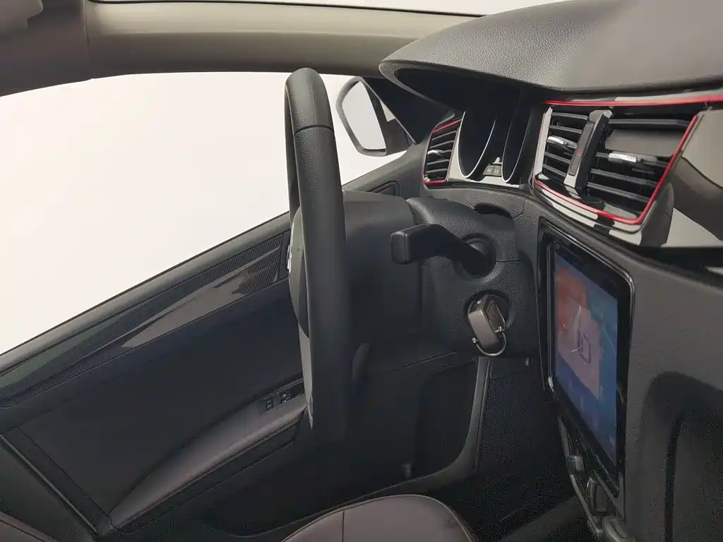 Skoda Rapid Spaceback 2021 — фото 22
