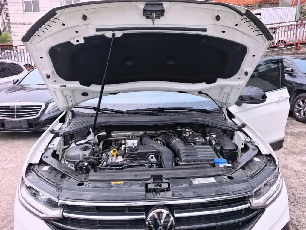 Volkswagen Tiguan L 2024 — фото 20