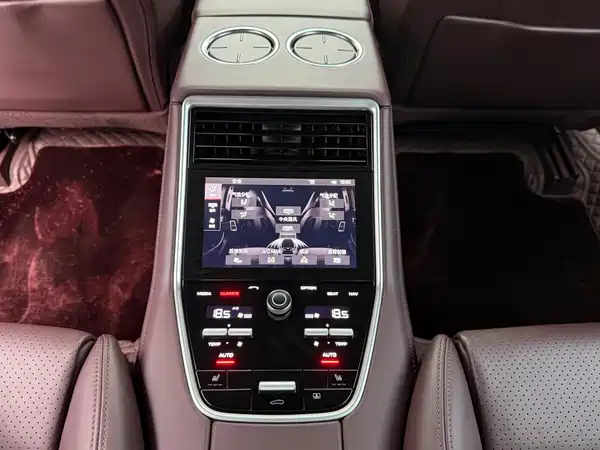 Porsche Panamera 2019