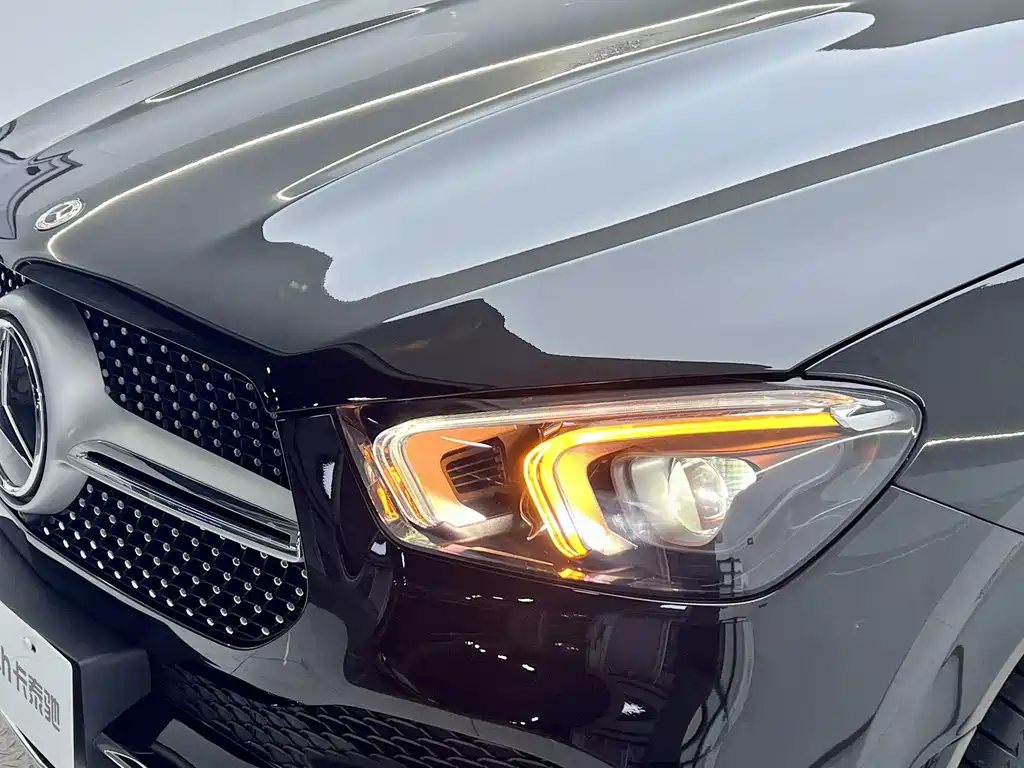 Mercedes-Benz GLE New Energy 2021 — фото 10
