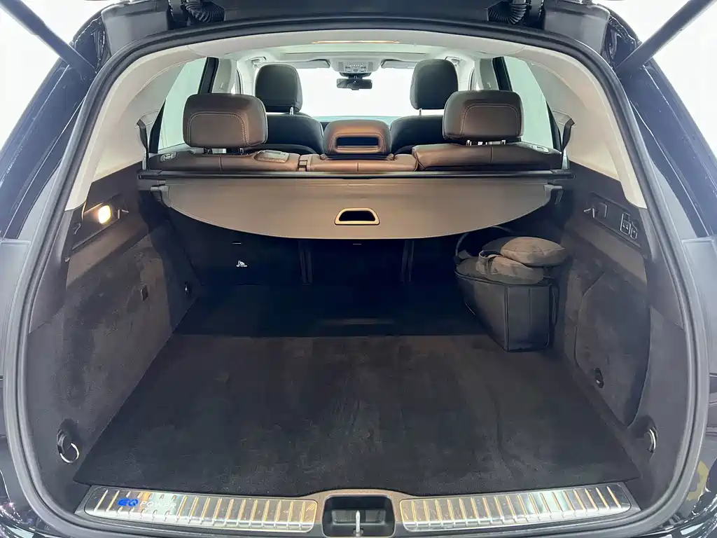Mercedes-Benz GLE New Energy 2021 — фото 14
