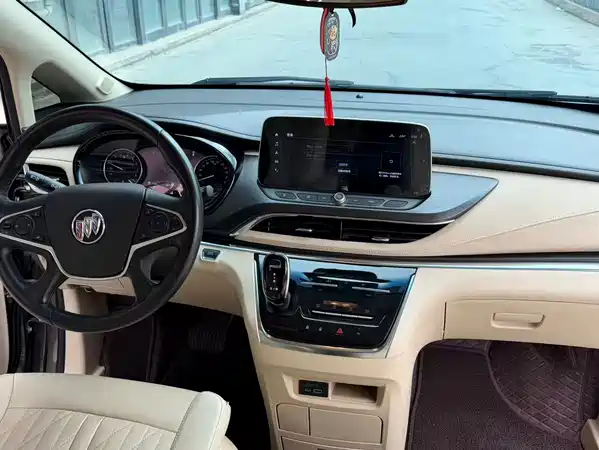 Buick GL8 2024