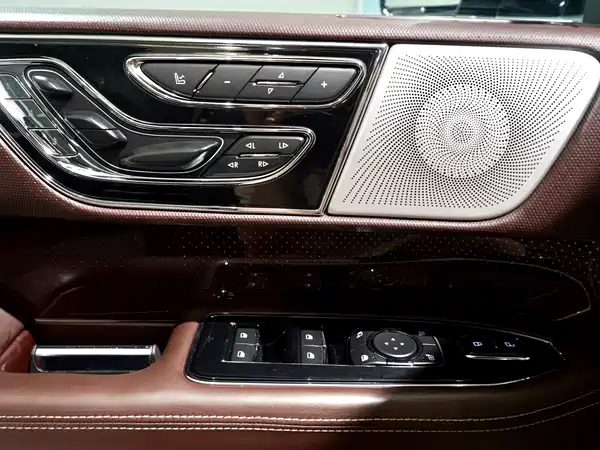 Lincoln Navigator 2019