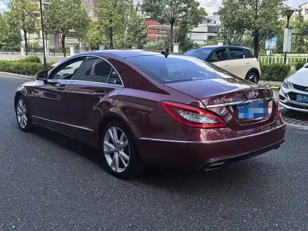 Mercedes-Benz CLS 2012