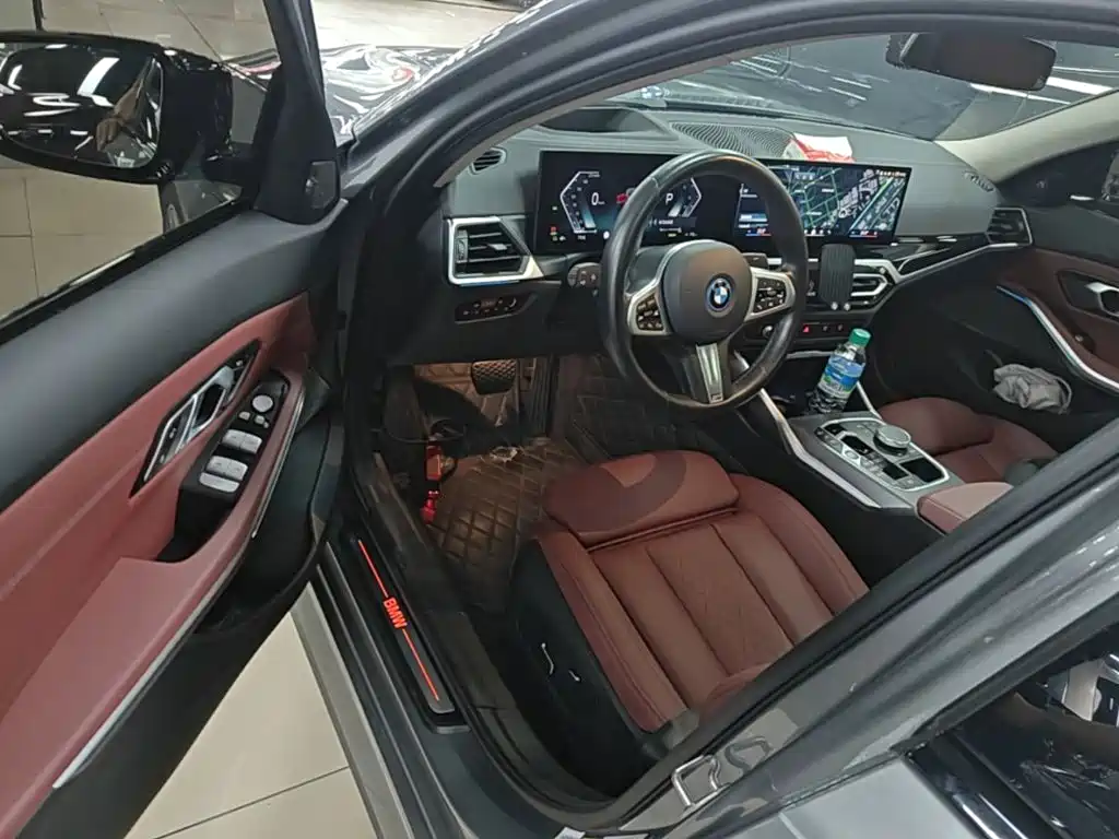BMW i3 2023 — фото 16