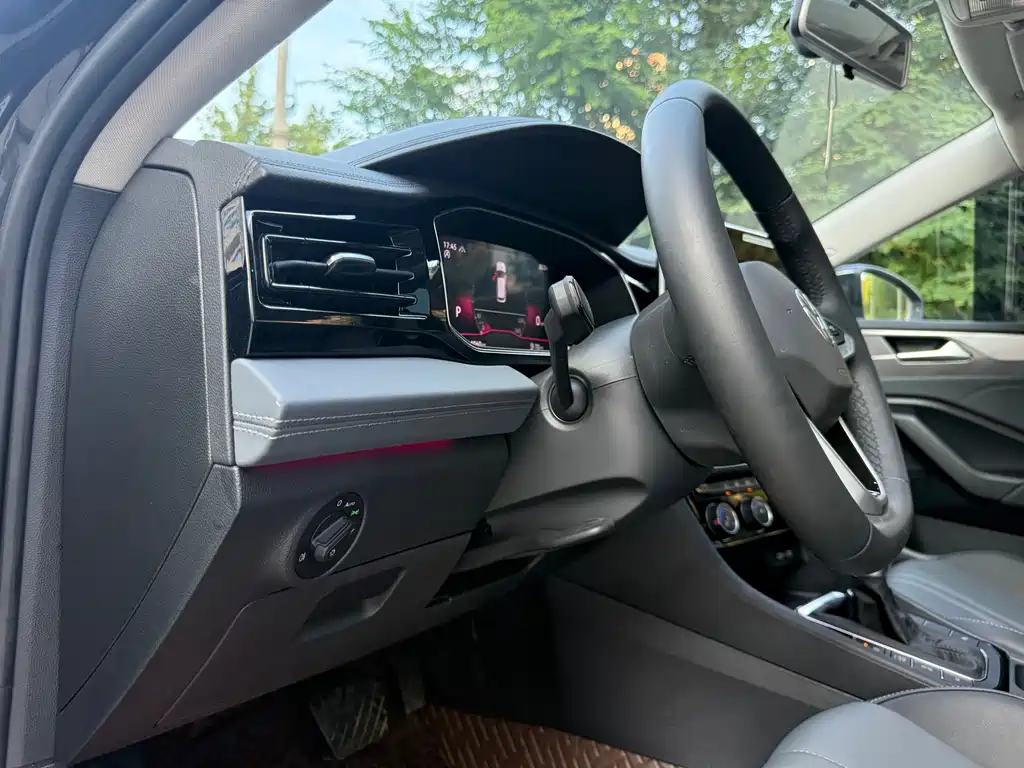 Volkswagen Sagitar 2026