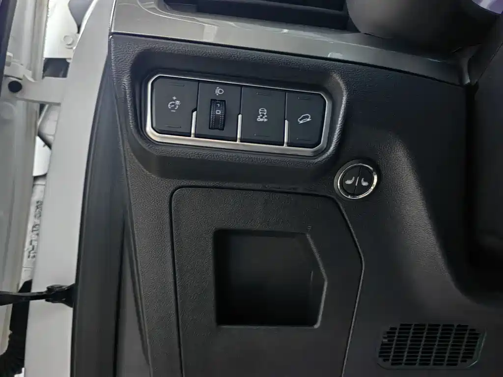 Haval H6 2022 — фото 13