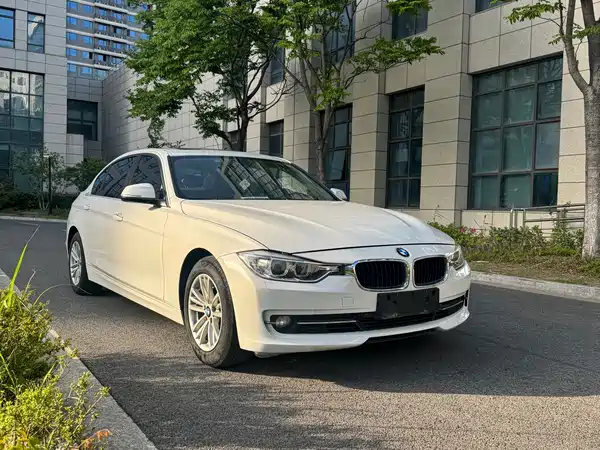 BMW 3 Series 2015