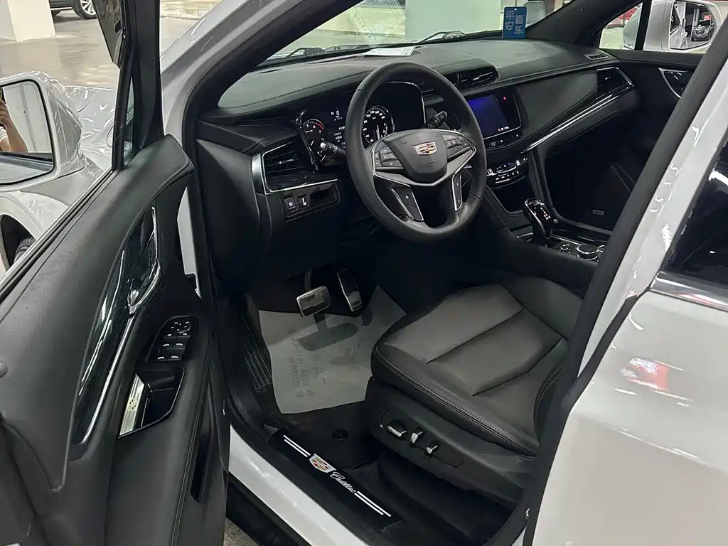 Cadillac XT5 2021