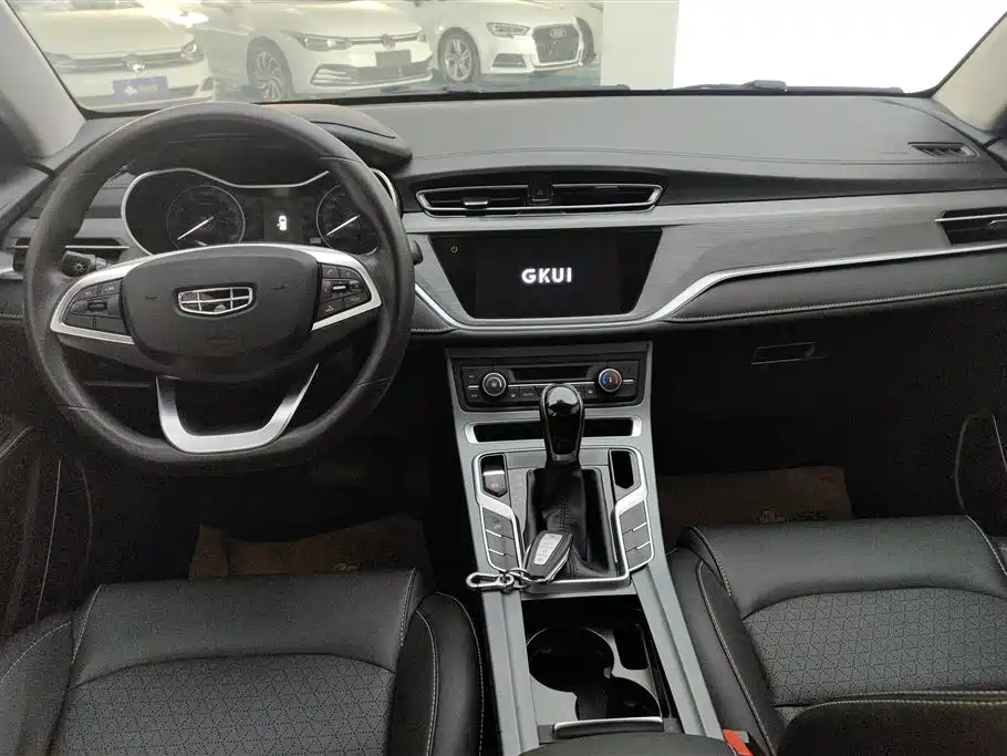 Geely Emgrand 2022 — фото 12