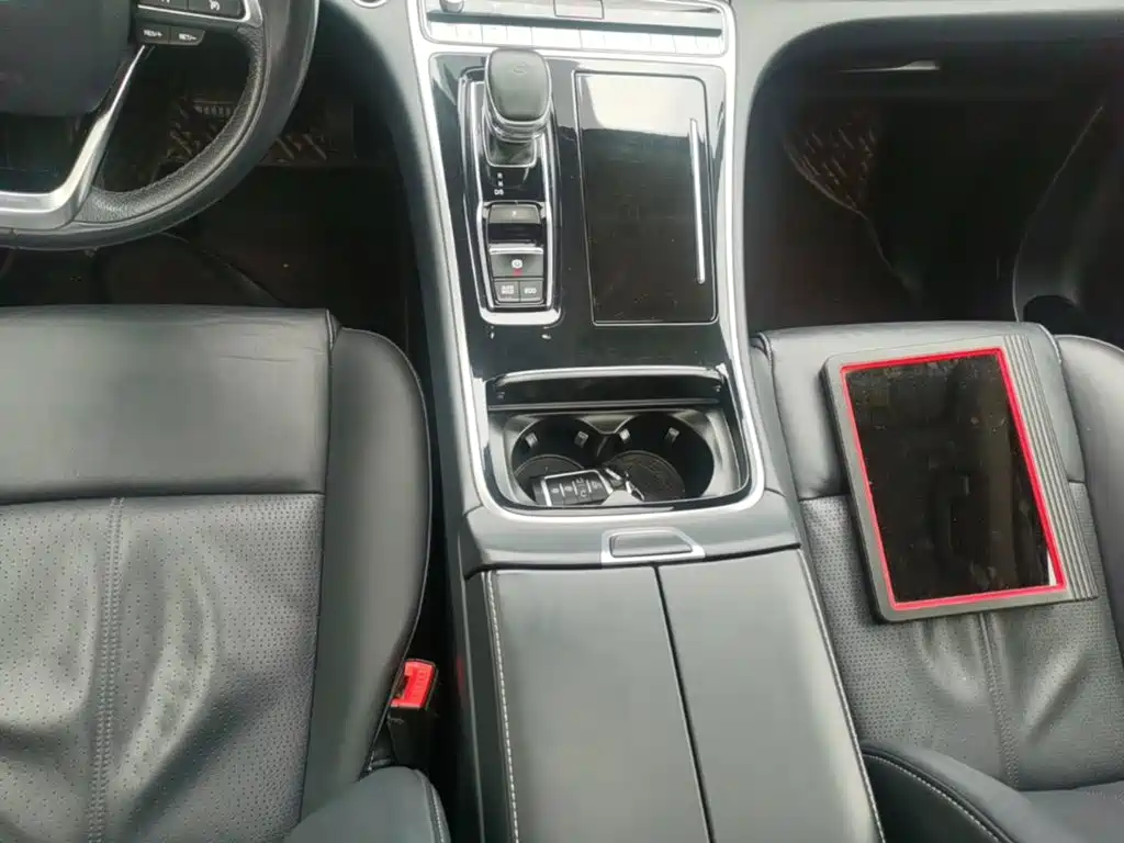 GAC Trumpchi M8 2022 — фото 14