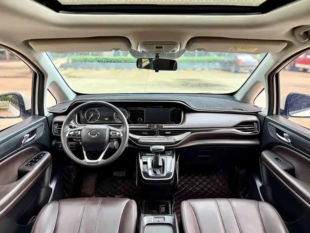 GAC Motor Trumpchi M6 2019 — фото 5