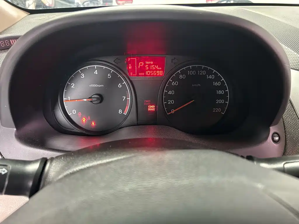 Hyundai Verna 2015 — фото 28