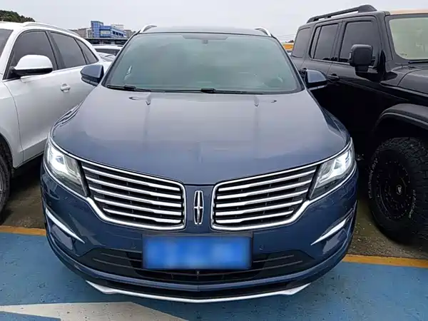 Lincoln MKC 2018