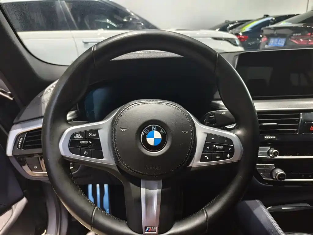 BMW 5 Series 2020