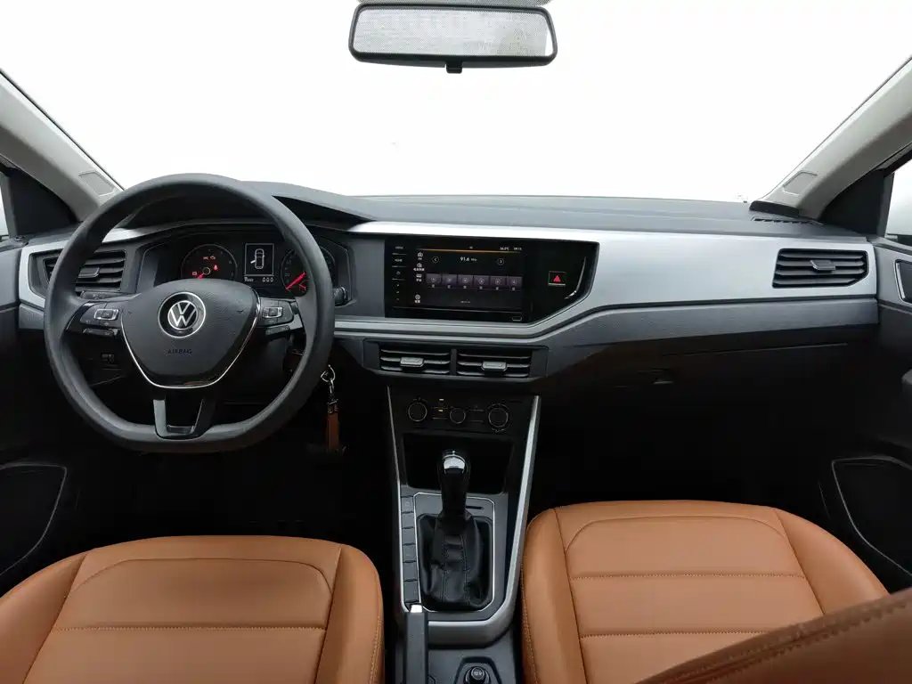 Volkswagen Polo 2021