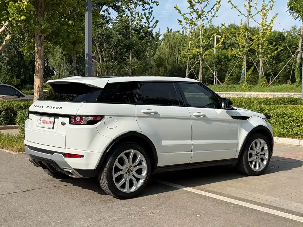 Land Rover Evoque 2013 — фото 18