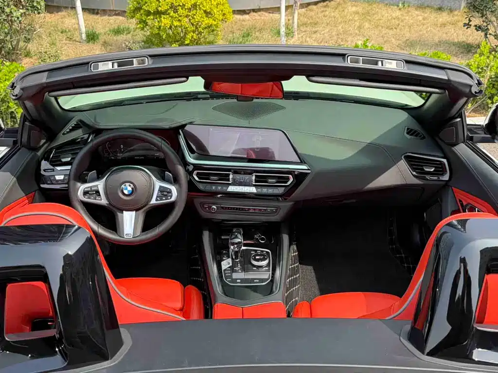 BMW Z4 2023 — фото 8