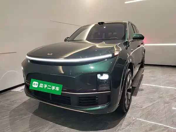 Li Auto L9 2025