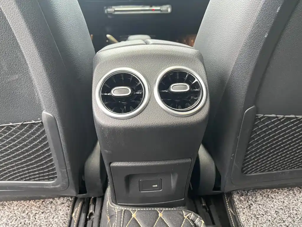Mercedes-Benz A-Class 2021 — фото 10