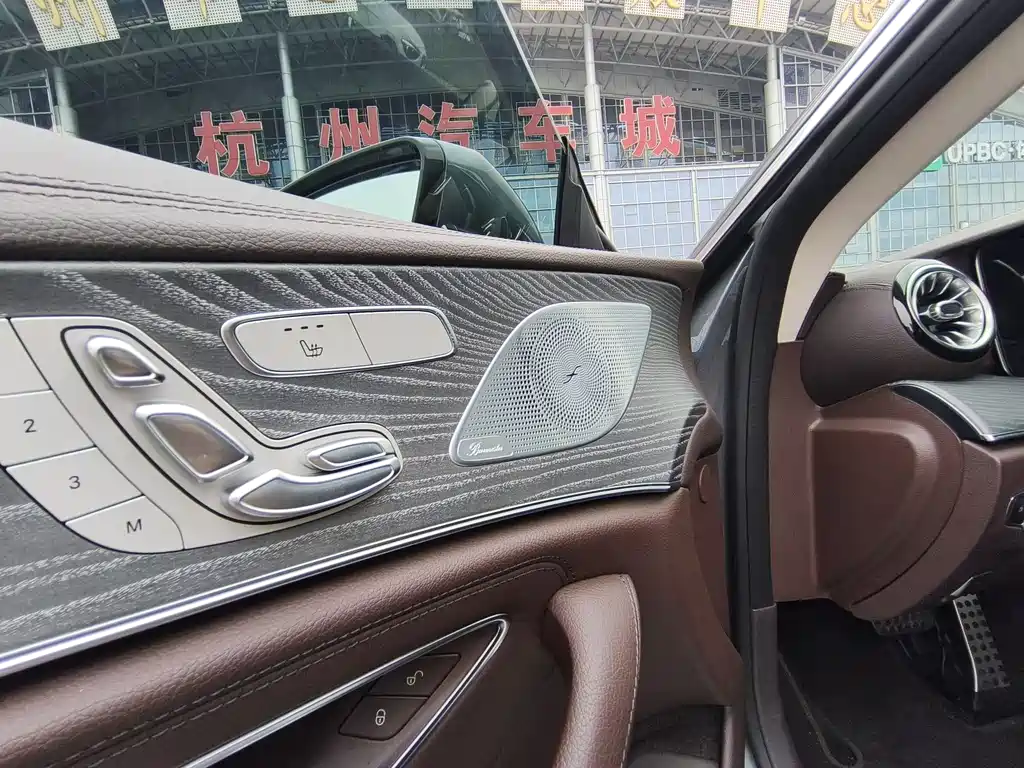 Mercedes-Benz CLS 2021 — фото 11