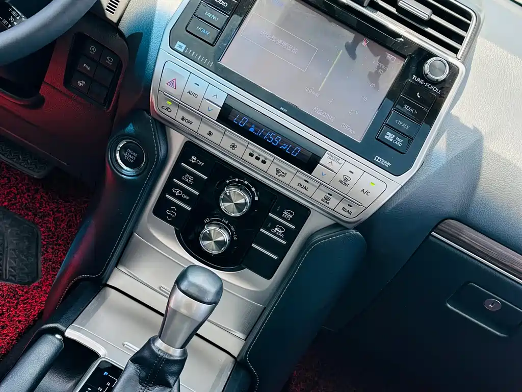 Toyota Prado 2019 — фото 21