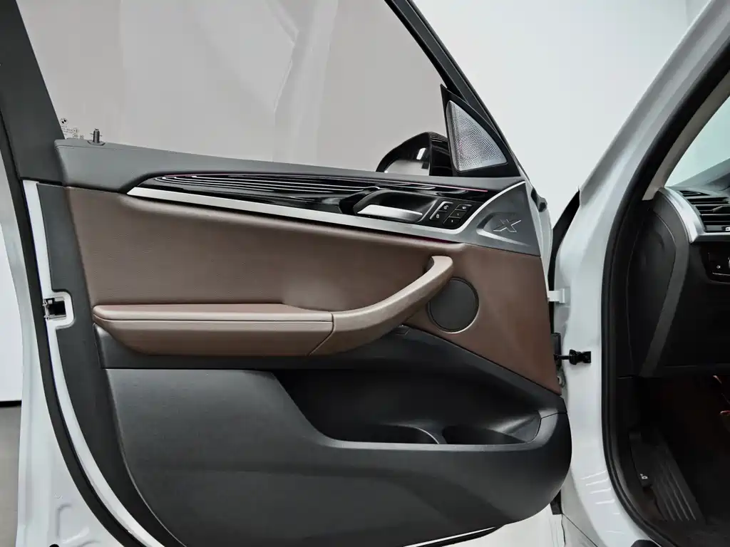 BMW X3 2022 — фото 18