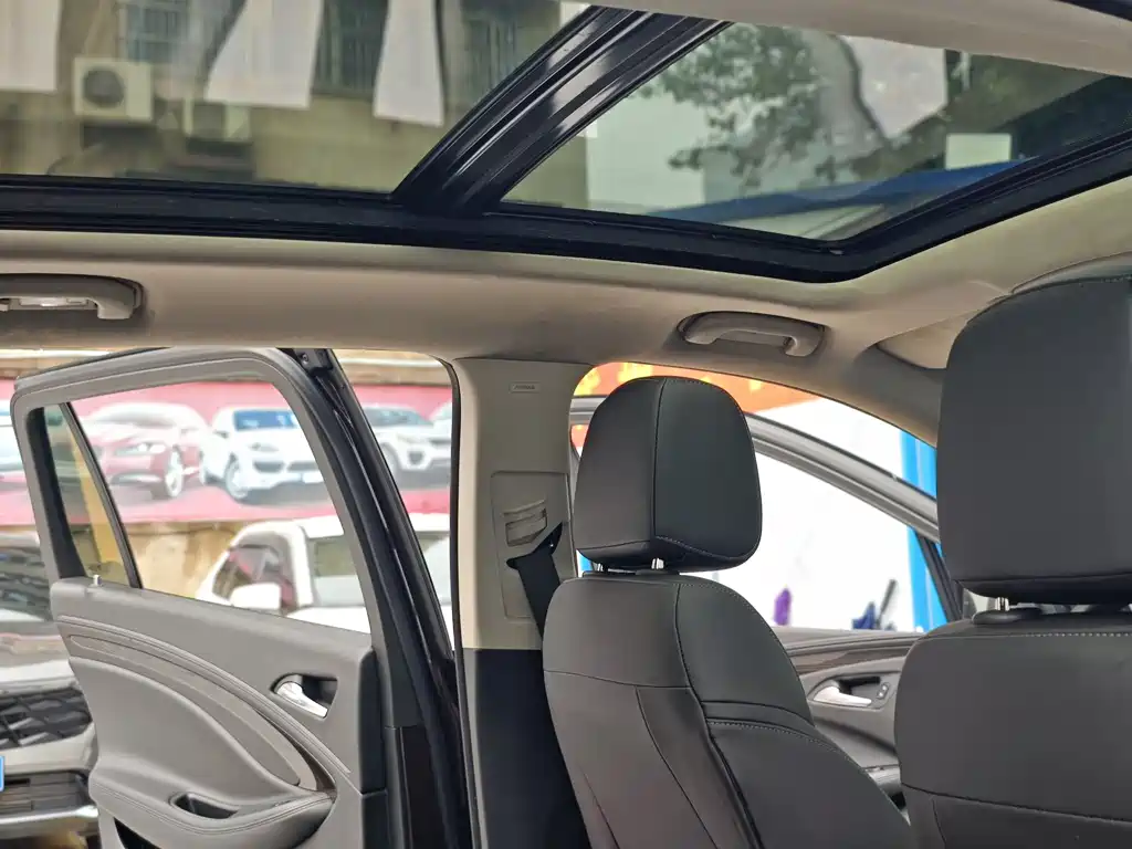 Buick Envision Plus 2019 — фото 19