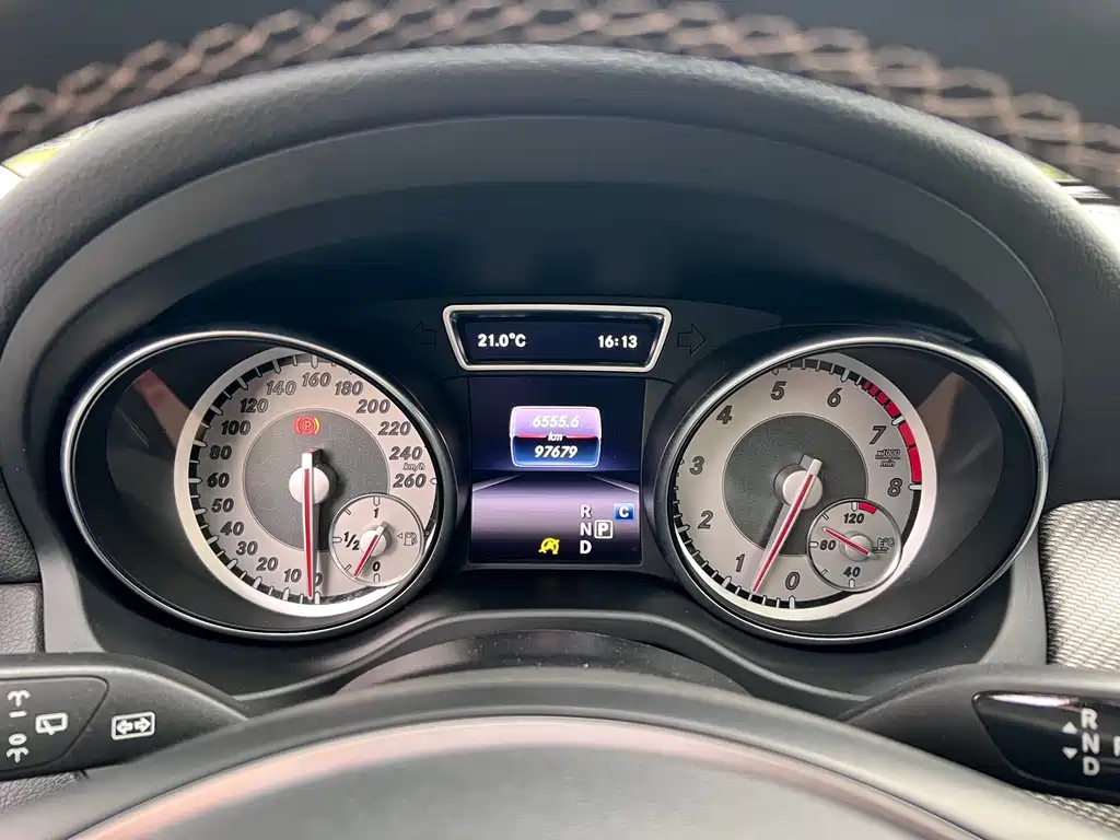 Mercedes-Benz GLA 2016