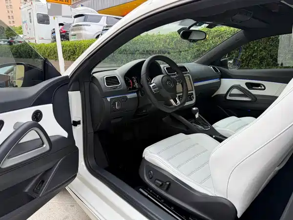 Volkswagen Scirocco 2011