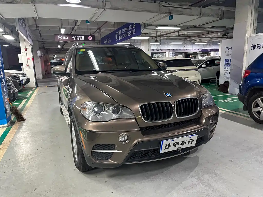 BMW X5 2012 — фото 2