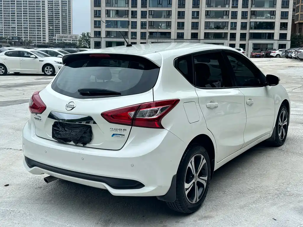 Nissan Tiida 2017