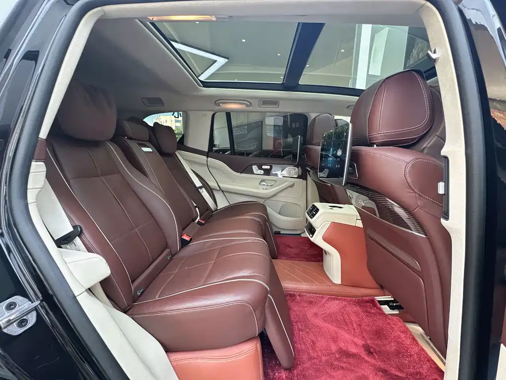 Mercedes-Benz Maybach GLS 2023 — фото 10