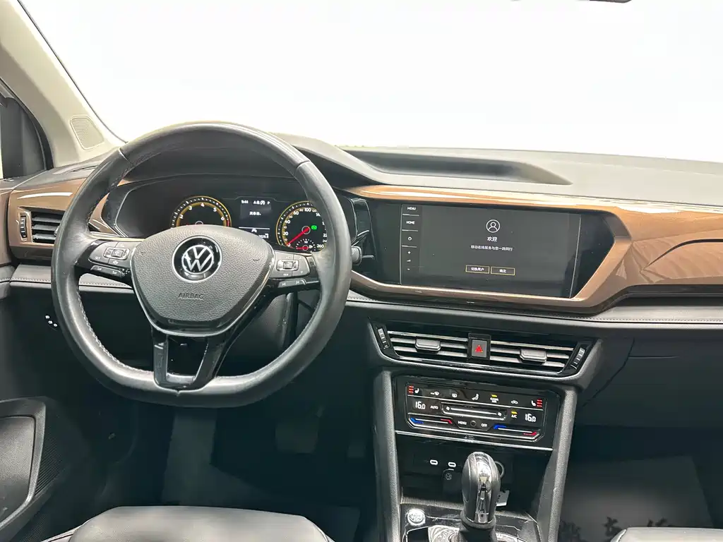 Volkswagen Tharu 2022 — фото 21