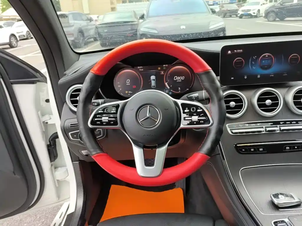 Mercedes-Benz GLC Coupe 2021 — фото 11