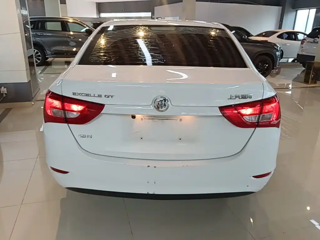 Buick Excelle 2016