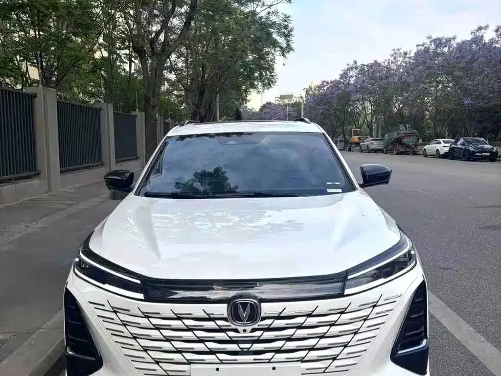 Changan CS75 PLUS 2024 — фото 9
