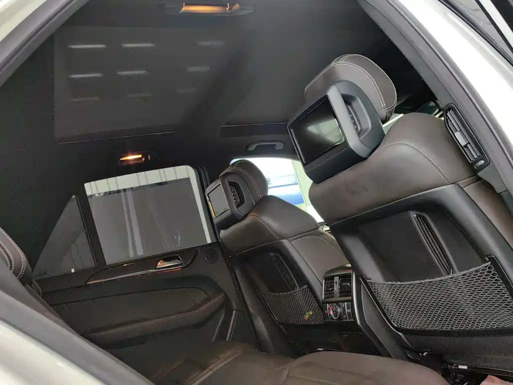 Mercedes-Benz GLE AMG 2016 — фото 12