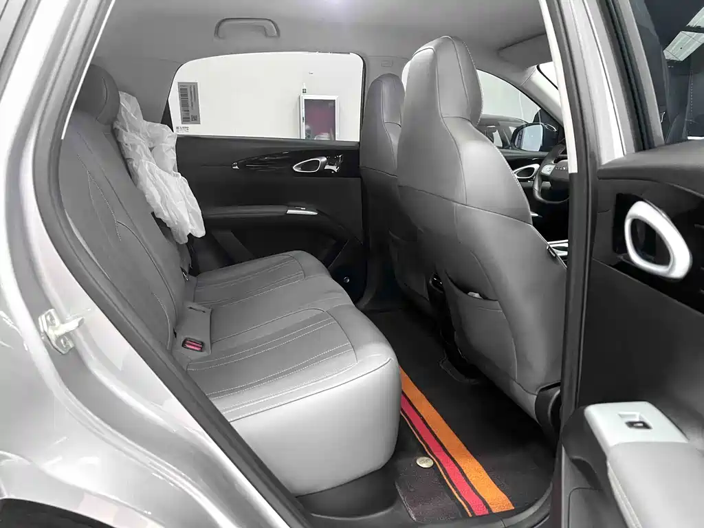 Geely Galaxy Starwish 2026 — фото 13