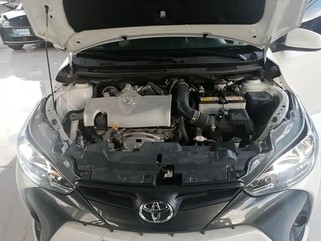 Toyota Yaris L 2019 — фото 20