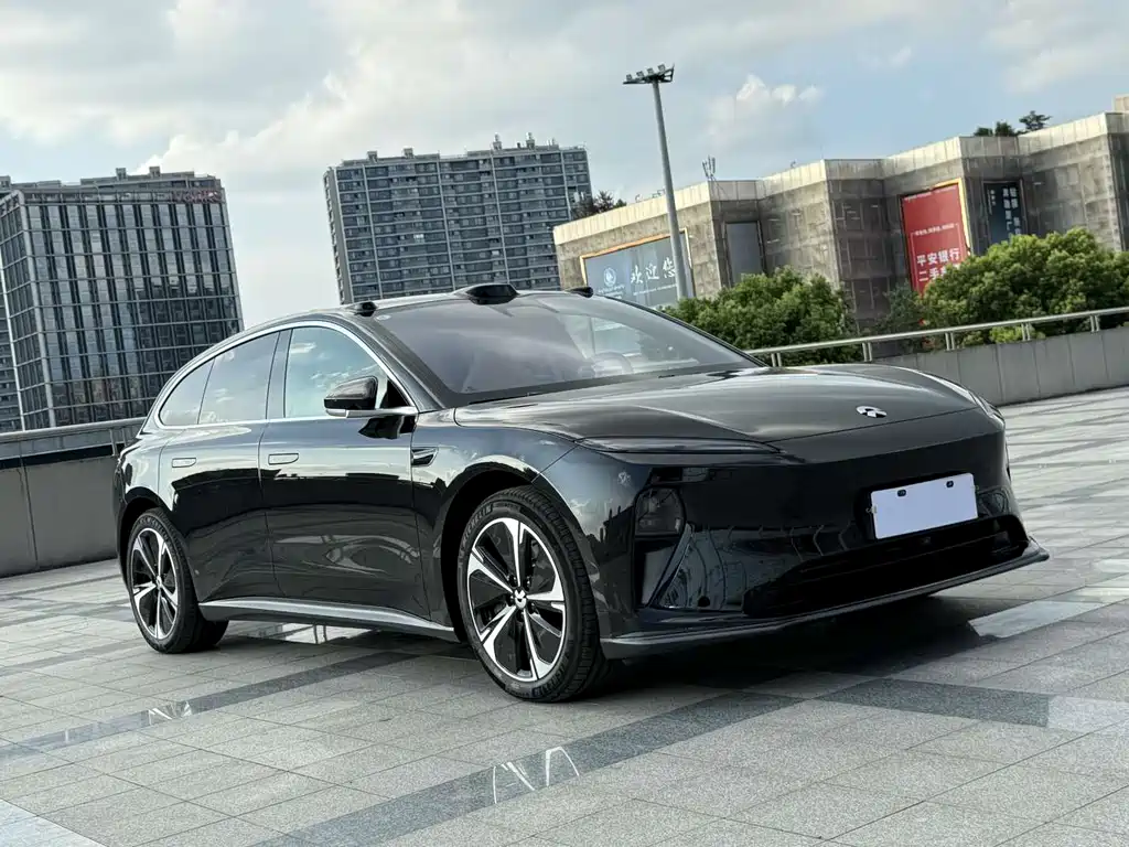 NIO ET5T 2025