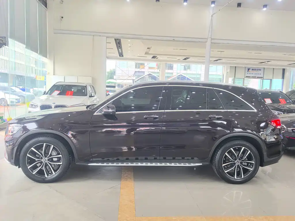Mercedes-Benz GLC 2021