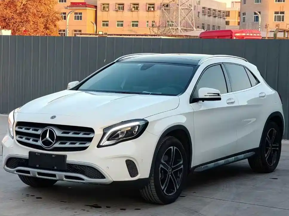 Mercedes-Benz GLA 2019