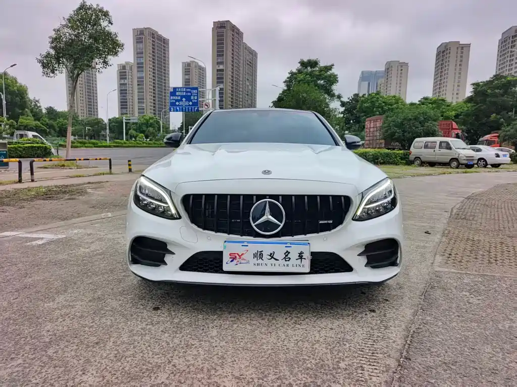 Mercedes-Benz C-Class 2020