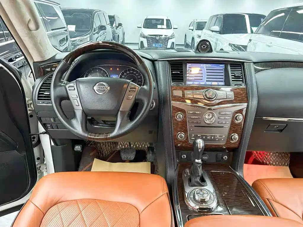 Nissan Patrol 2019 — фото 10
