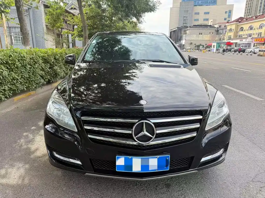 Mercedes-Benz R-Class 2017 — фото 2