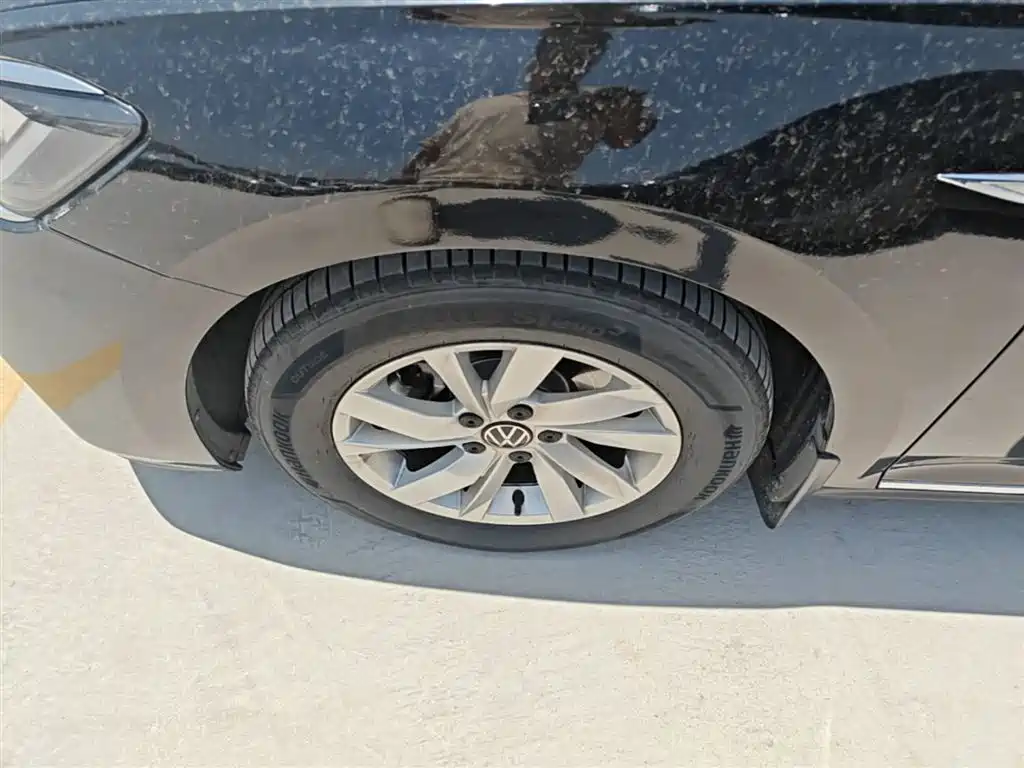 Volkswagen Passat PHEV 2022 — фото 23