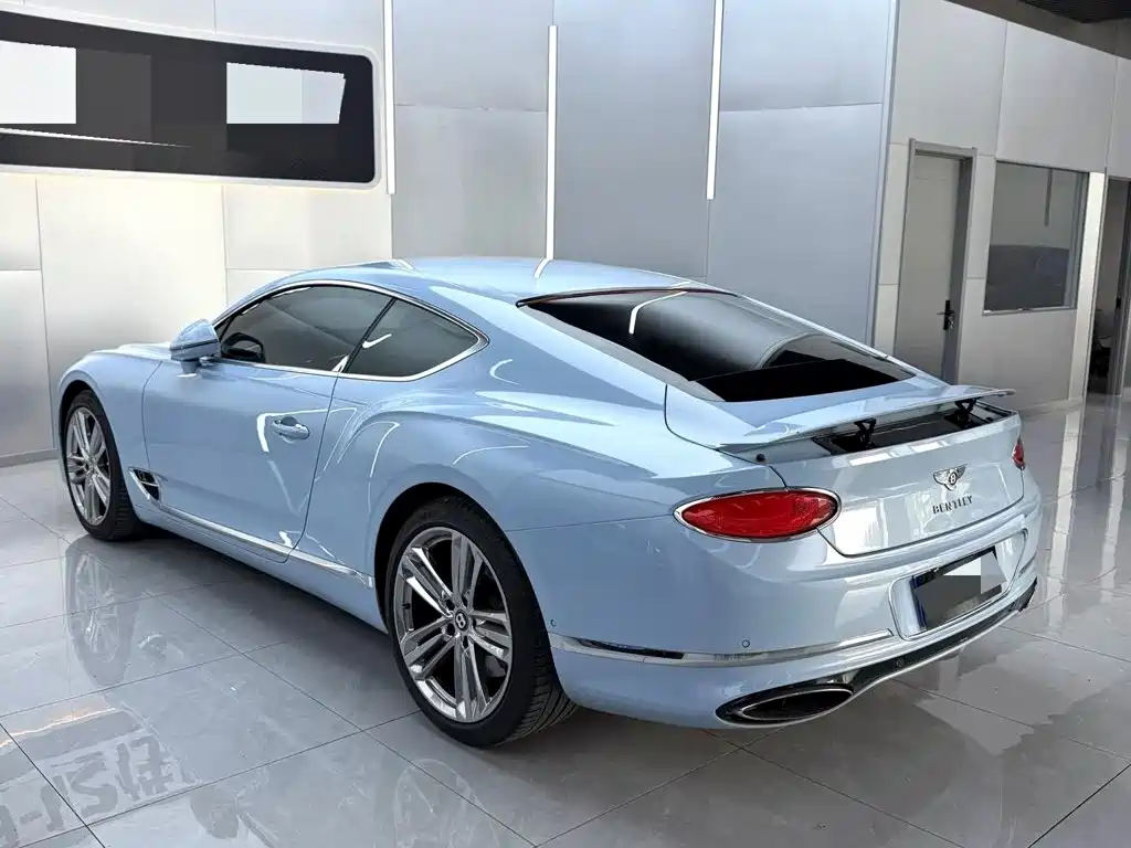 Bentley Continental 2020 — фото 6